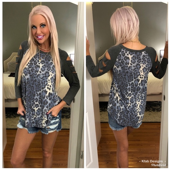 🥰LAST 1! Blue/Charcoal Animal Print Ladder Top! - Picture 3 of 8